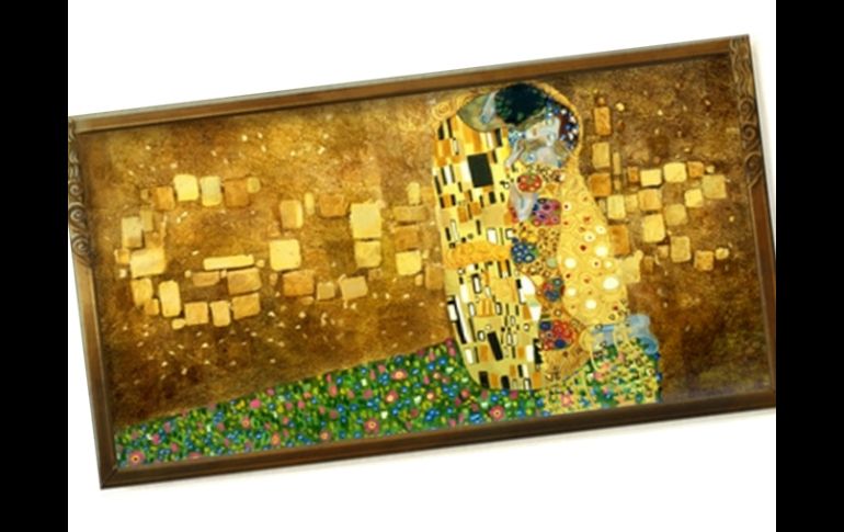 La emblemática obra de ''El beso' (Der Kuss) adorna este sábado el logotipo de Google. ESPECIAL  /