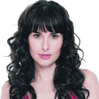 Ana Serradilla se aleja de las poses