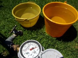 Actualmente se cobra 5.60 el metro cúbico de agua con el subsidio; su costo real es de 12.72. ARCHIVO  /