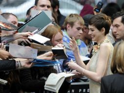 Hathaway, una de las más aclamadas de la tarde por su papel de ''Catwoman''. EFE  /