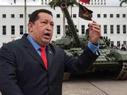 Destacó que en la reunión con el CNE se solicitó el retiro de propaganda abusiva de Chávez en edificios públicos y páginas web. ARCHIVO  /