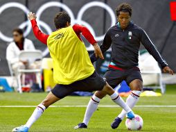 Giovani dos Santos se encuentra concentrado con el Tri olímpico en Londres. Imagen de @Femexfutoficial. ESPECIAL  /