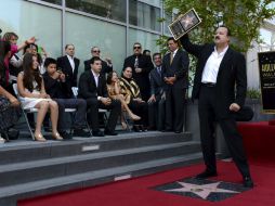 El cantante se mostró muy emocionado por el reconocimiento. EFE  /