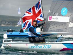 Ben Ainslie le entrega otra alegría a los locales en estos Juegos. AFP  /