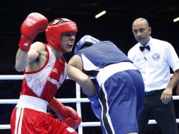 Valdez pelea en su anterior contienda de octavos de final. REUTERS  /