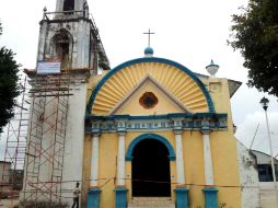 Tras los sismos que sacudieron al país el 20 de marzo y 2 de abril, especialistas del INAh trabajan en el rescate de trece templos. EL  /