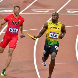 Bolt y Jamaica imponen récord del mundo