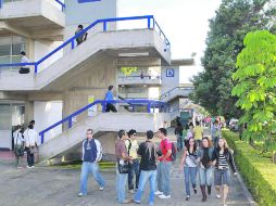 Momento de decisión. Los estudiantes pueden encontrar la mejor opción para continuar sus estudios, más allá del tema económico.  /