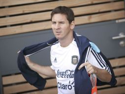 Lionel Messi a su llegada a una sesión de entrenamiento de Argentina en el estadio Sportpark de Alemania. EFE  /
