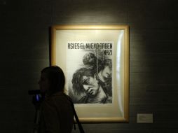 Vista de la obra ''Así es el Nuevo Orden Nazi'' (1942) del artista estadounidense Robert Mallory. EFE  /