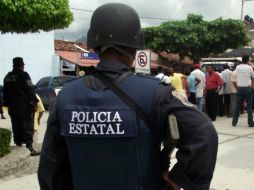 Unos 400 policías serán dados de baja por no aprobar los exámenes de Evaluación y Control de Confianza. ARCHIVO  /