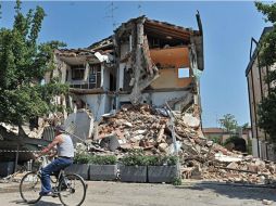 El simulacro se efectúa al cumplirse cinco años del terremoto de 7.9 grados en la escala de Ritcher en Pisco, Perú. ARCHIVO  /