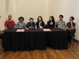 Santiago Cumplido y sus compañeros en el proyecto durante una rueda de prensa. INFORMADOR  /