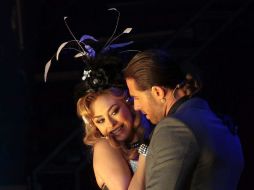 La pareja, por el momento se manifiesta estable. Aquí, en una escena de ''Perfume de Gardenia''. ARCHIVO  /