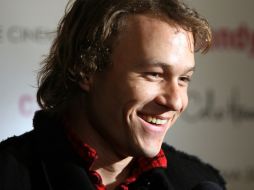 La obra aborda la figura de actores de cine como Jack Nicholson y Heath Ledger (en imagen) que han personificado al Guasón. ARCHIVO  /