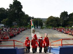 El ciclo escolar incia con honores a la bandera en todos los planteles del país. NOTIMEX  /