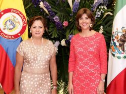 Las cancilleres de Colombia, María Ángela Holguín, y de México, Patricia Espinosa en Cartagena de Indias, Colombia. AFP  /