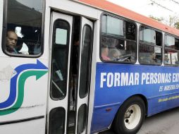 El gobernador aseguró que con presencia ciudadana, se evitaría que los aumentos se den a causa de presiones políticas. ARCHIVO  /