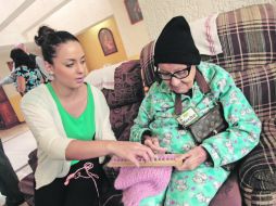 Cuidado especial. Con la llegada de la vejez es indispensable contar con especialistas que den una mejor atención.  /