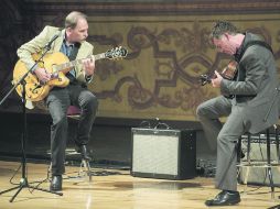 VIRTUOSOS. Peter Berstein y Bruce Forman hicieron hablar a las cuerdas.  /