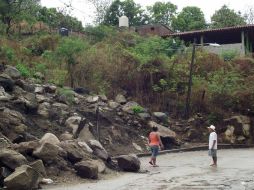 Más de tres mil viviendas resultaron dañadas . ARCHIVO  /