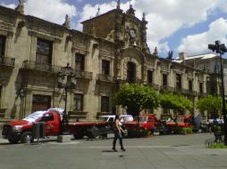 Los representantes de las grúas piden se cubra deuda de 20 MDP por parte del IJAS.  /