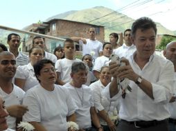 El Gobierno de Colombia está buscando la paz con el grupo rebelde más grande del país, las FARC. REUTERS  /