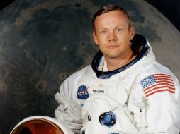 El presidente de EU, Barack Obama, ha ordenado ondear las banderas de todos los edificios públicos. REUTERS  /