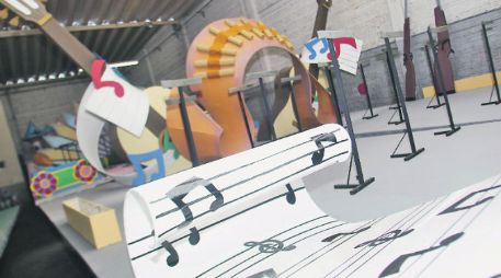 Internacional. Los carros alegóricos recibirán a los mejores mariachis de México y los invitados extranjeros.  /