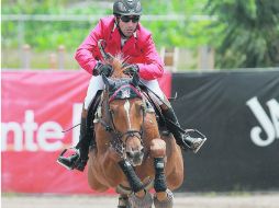 Vencedores. Juan Manuel Luzardo y ''Jimador'' fueron el binomio ganador en la prueba disputada a 1.35 metros.  /