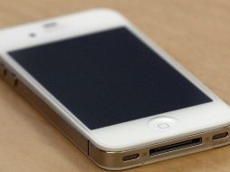 La venta de smartphone ha ido en aumento, luego de que en 2011 representó 35 por ciento de los equipos comercializados. ARCHIVO  /