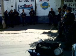 Agentes de la Procuraduría estatal iniciaron las investigaciones del caso.  /