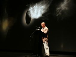 El autor chino exiliado en Alemania, Liao Yiwu, ofrece el discurso de apertura. AFP  /