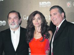 DE GALA. Epigmenio Ibarra y Verónica Velasco momentos previos a presentar la última temporada de Capadoccia. EL UNIVERSAL  /