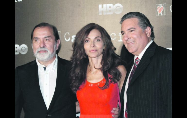 DE GALA. Epigmenio Ibarra y Verónica Velasco momentos previos a presentar la última temporada de Capadoccia. EL UNIVERSAL  /