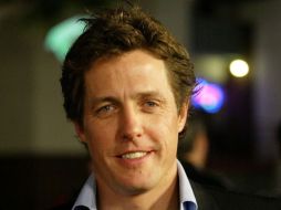 Hugh Grant se mantiene como uno de los solteros más codiciados de la meca fílmica. ARCHIVO  /