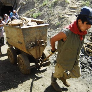 Urgen reformar ley minera en México