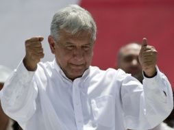 Ayer, López Obrador fijó su postura en reunión con simpatizantes en el Zócalo de la ciudad de México. AFP  /