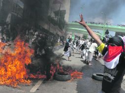 Las protestas no cesan. En Yemen, el brazo armado de Al Qaeda alentó a los islamitas a continuar con los ataques. XINHUA  /