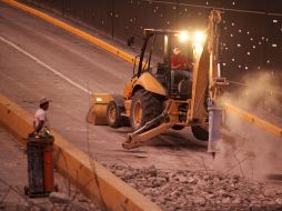 El colapso del colector ubicado en López Mateos y la calle Ley provocó afectaciones en el concreto y los carriles centrales del túnel.  /