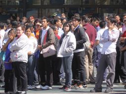 Algunos edificios de la Ciudad de México fueron desalojados ante la alerta sísmica. ARCHIVO  /