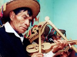 El grupo de música folclórica busca rescatar las raíces musicales de México y Latinoamérica. ARCHIVO  /
