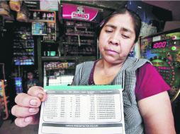 Denuncia. Una de las principales quejas en contra de la CFE es el excesivo cobro en los recibos. EL UNIVERSAL  /