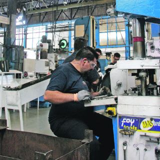 Analiza PRD controversia contra reforma laboral