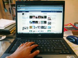 Algunos usuarios no podían ver sus propios mensajes pero pudieron ver conversaciones privadas en el perfil público de otros. ARCHIVO  /