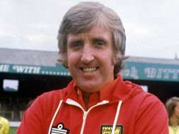 Bond jugó unos 400 partidos con el West Ham en su etapa de defensa. ESPECIAL  /