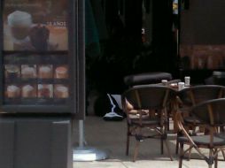 Hasta el sitio arribaron decenas de policías municipales de Zapopan, estatales y de la Procuraduría de Justicia de Jalisco.  /