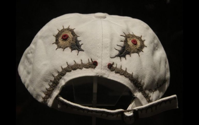 Las gorras son de color blanco y con varios diseños de Toledo. NOTIMEX  /