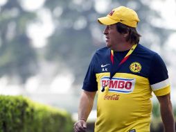 Miguel Herrera sabe que se juega la calificación en la semana. MEXSPORT  /