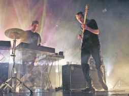 Como buenos ingleses, The XX no hizo esperar a sus seguidores, que llenaron el Estudio Cavaret.  /